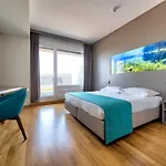 فندق Aquatis لوزان