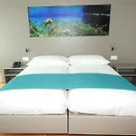 فندق Aquatis لوزان