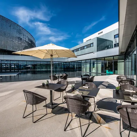 Aquatis Hotel 4*
