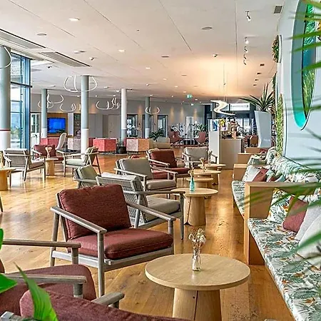 Aquatis Hotel