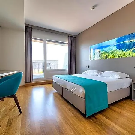 Hotel Aquatis 4*