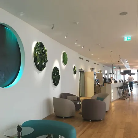 Hotel Aquatis Лозана