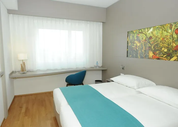 Aquatis 4* לוזאן